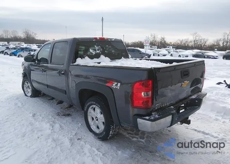 2011 Chevrolet Silverado 1500 Lt z USA, uszkodzony, nr VIN 3GCPKSE32BG268652